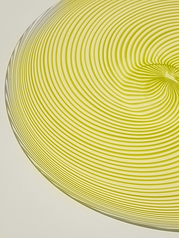 Glasteller - Spiraldekor in Lindgrün und Transparent